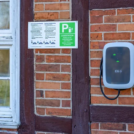 Alandblick Feriehus *