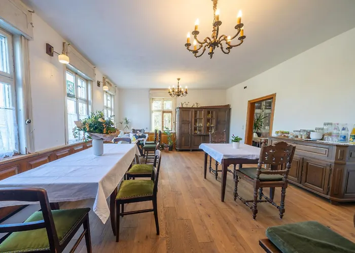 Feriehus Alandblick *